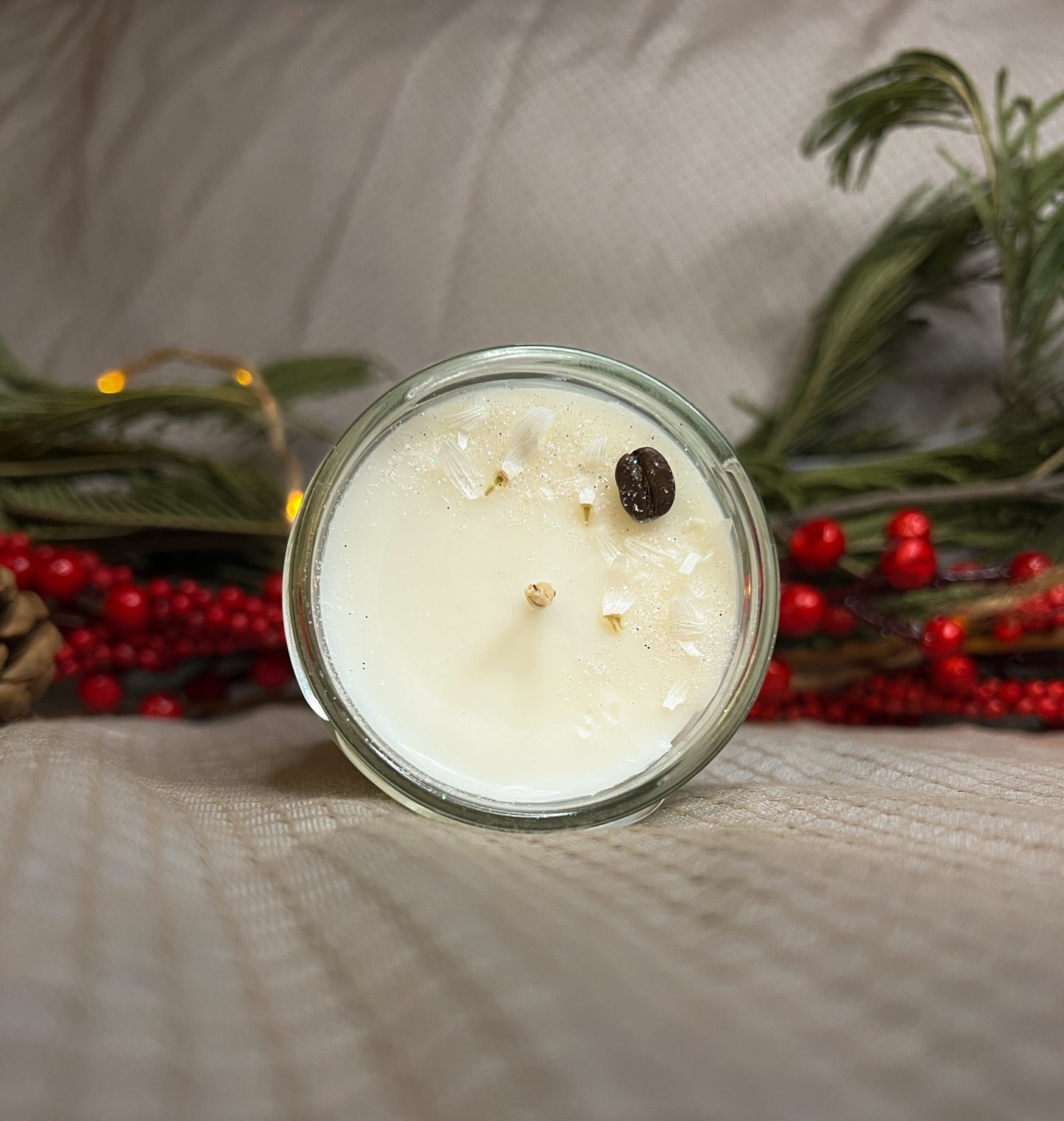 Écrin de Soi ❄️| Bougie parfumée au Mocaccino blanc | 20h de diffusion | Cire végétale | Parfum onctueux