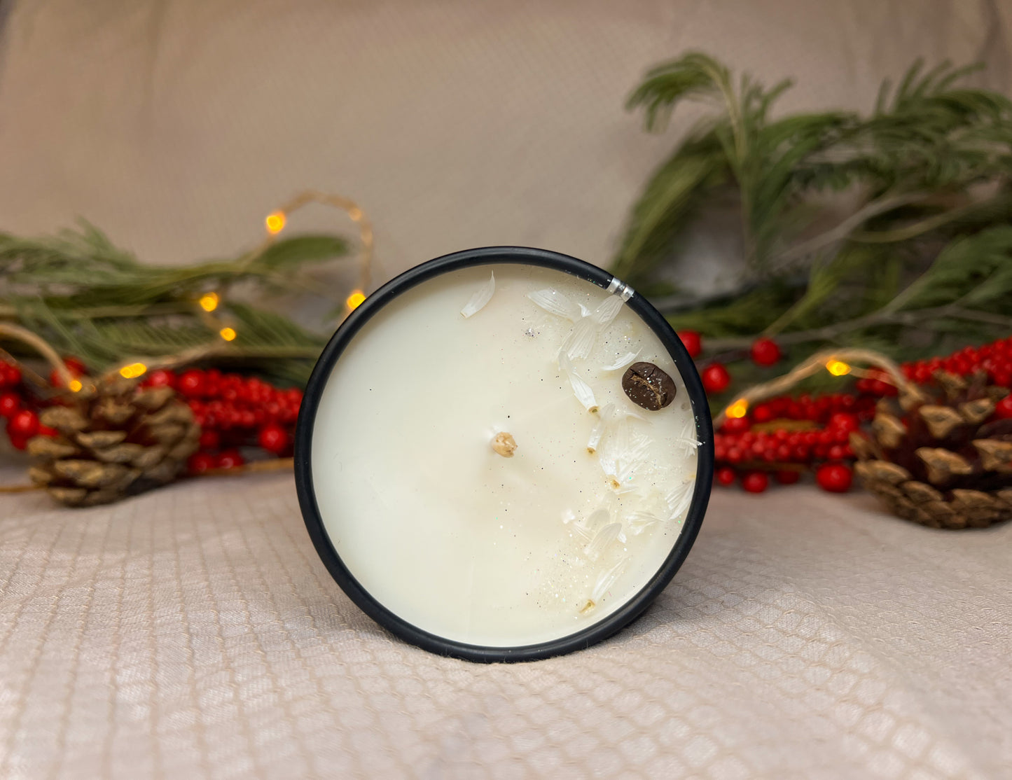 Écrin de Soi ❄️| Bougie parfumée au Mocaccino blanc | 30h de diffusion | Cire végétale | Parfum onctueux