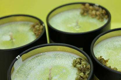 Photos de quatre bougie, vues de haut 